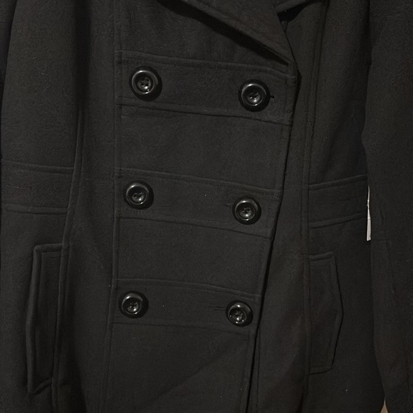 George Peacoat - Picture 3 of 10